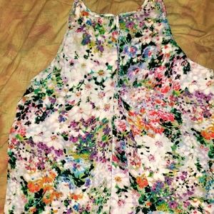 Violet & Clare Sleeveless Floral Blouse sz. S